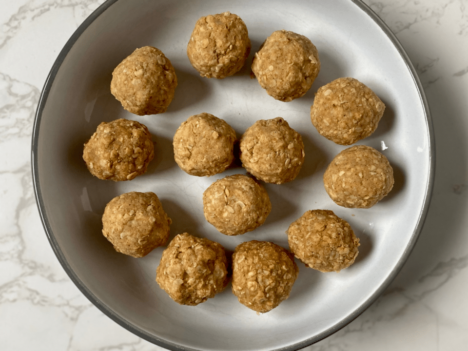 Top rated Quick High protein Low sodium Low cal Energy balls Healthy snacks Oat snacks Gluten free No flour